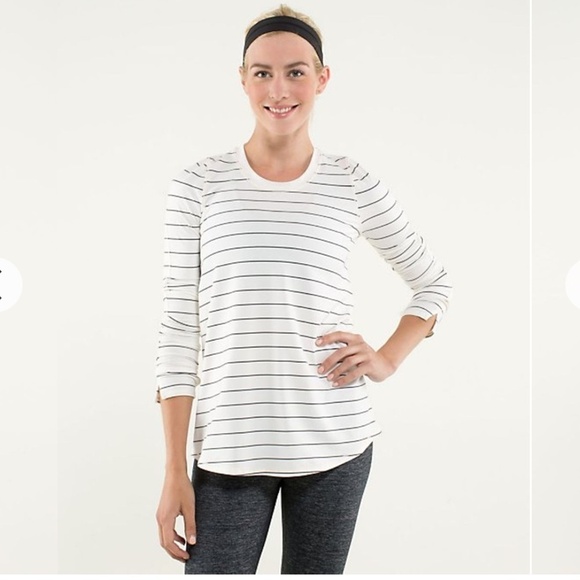 lululemon athletica Tops - Lululemon Tuck And Flow Long Sleeve Slalom Stripe Angel Wing Sz 6 ( no size dot)